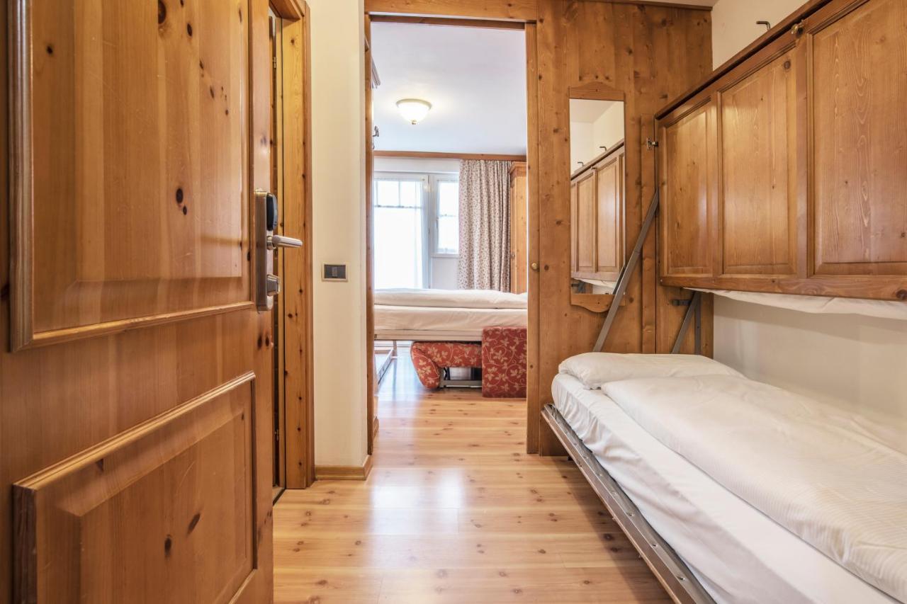 Sporting Aparthotel Сан-Мартино-ди-Кастроцца Экстерьер фото