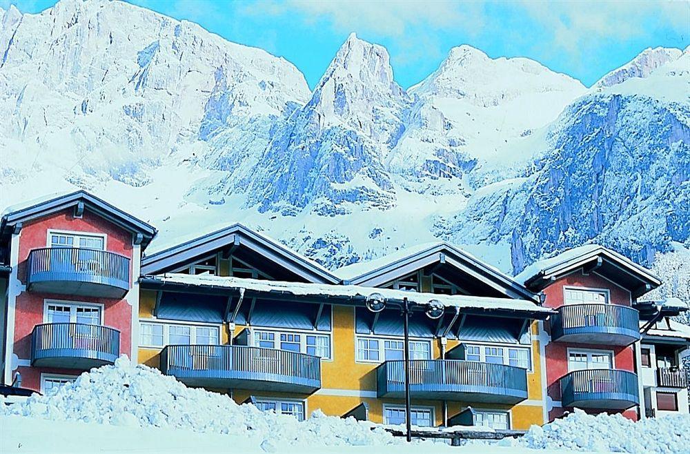 Sporting Aparthotel Сан-Мартино-ди-Кастроцца Экстерьер фото