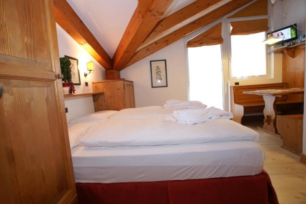 Sporting Aparthotel Сан-Мартино-ди-Кастроцца Экстерьер фото