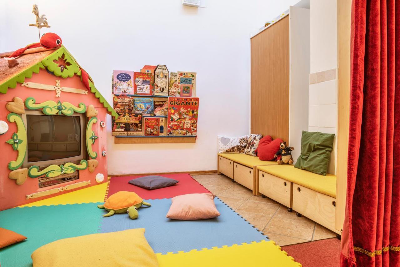 Sporting Aparthotel Сан-Мартино-ди-Кастроцца Экстерьер фото